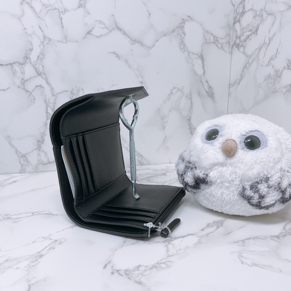 Michael Kors JST Medium Flap Bifold Wallet - Picture 3 of 7